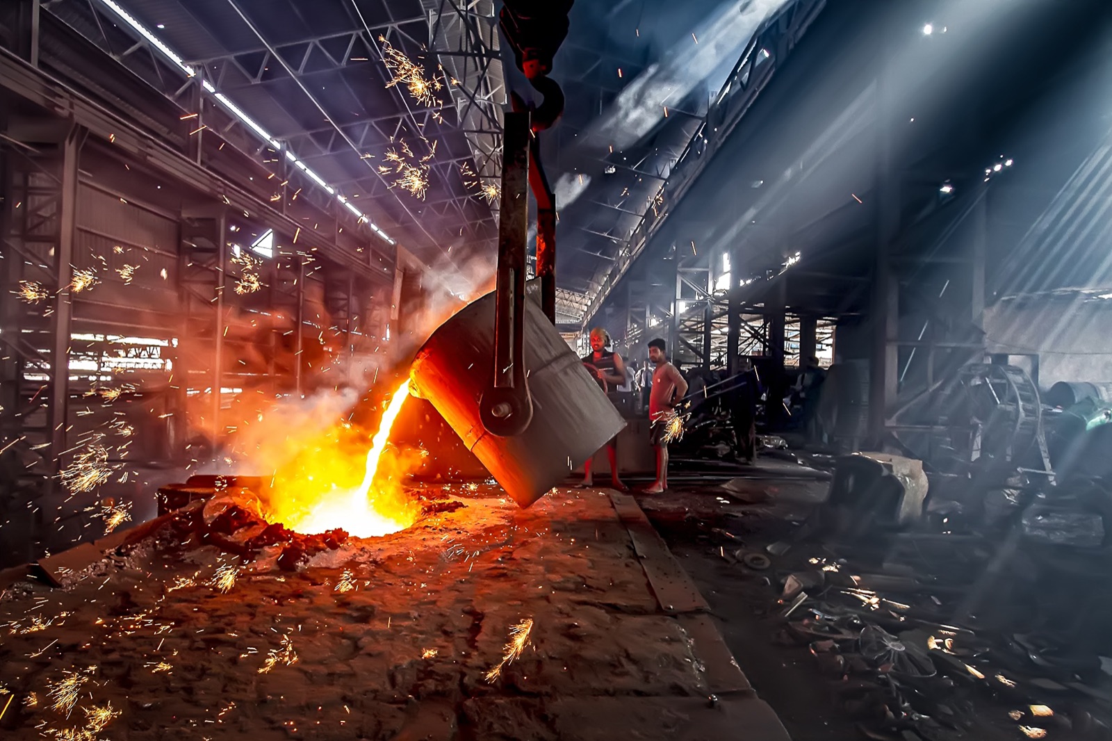 Die casting — molten metal poured in a foundry